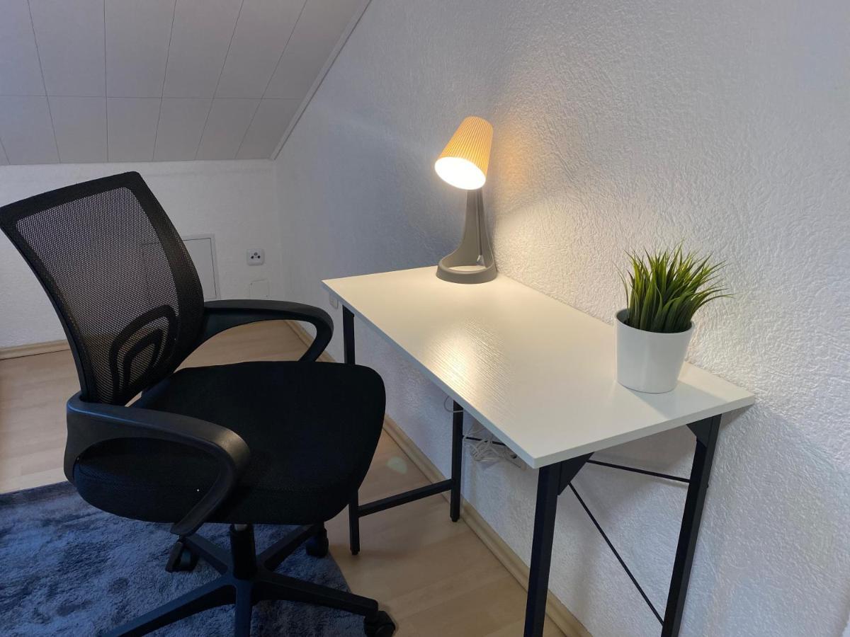 Deluxe Business Suite Mit Netflix Premium & Parkplatz, Zentral Zu Audi & Schwarz Gruppe With 2 Bedrooms Bad Friedrichshall Exteriör bild